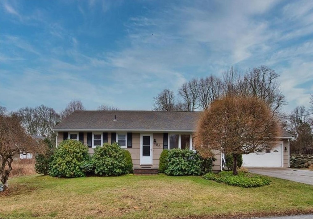 55 Dion Ave, Tiverton, RI 02878