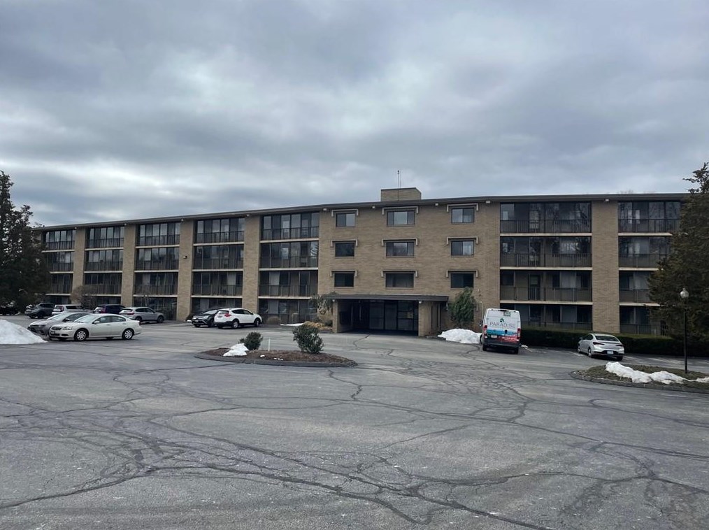 650 E Greenwich Ave #202, Bldg 7, West Warwick, RI 02893