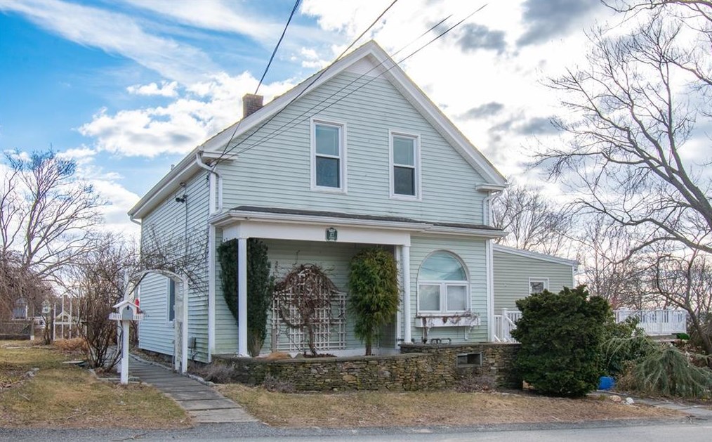 177 Hilton St #2, Tiverton, RI 02878