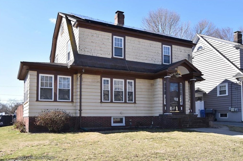 103 Paine Ave, Cranston, RI 02910