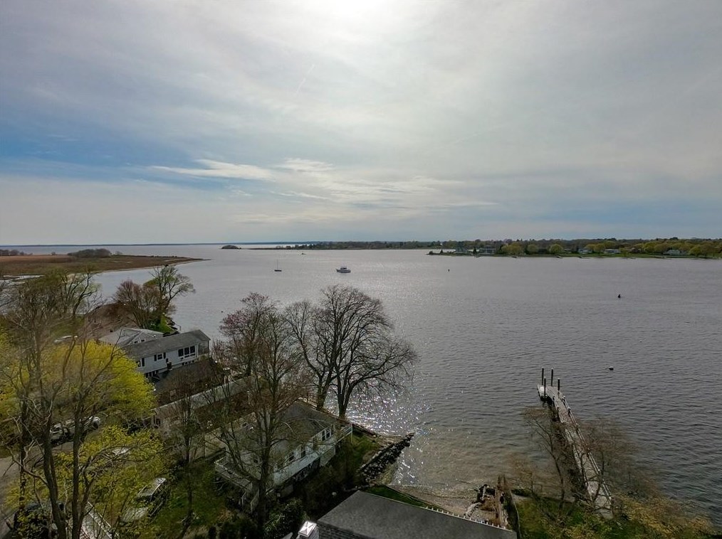 15 Locust Terrace, Warren, RI 02885