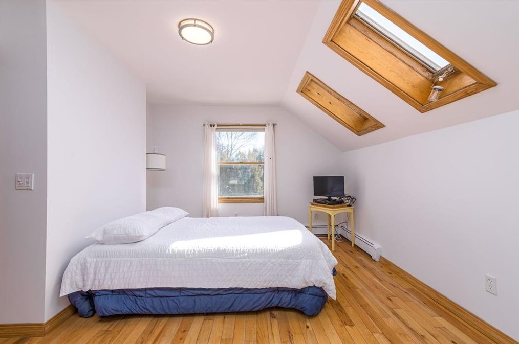 5 Columbia Ave, Jamestown RI  02835-1307 exterior