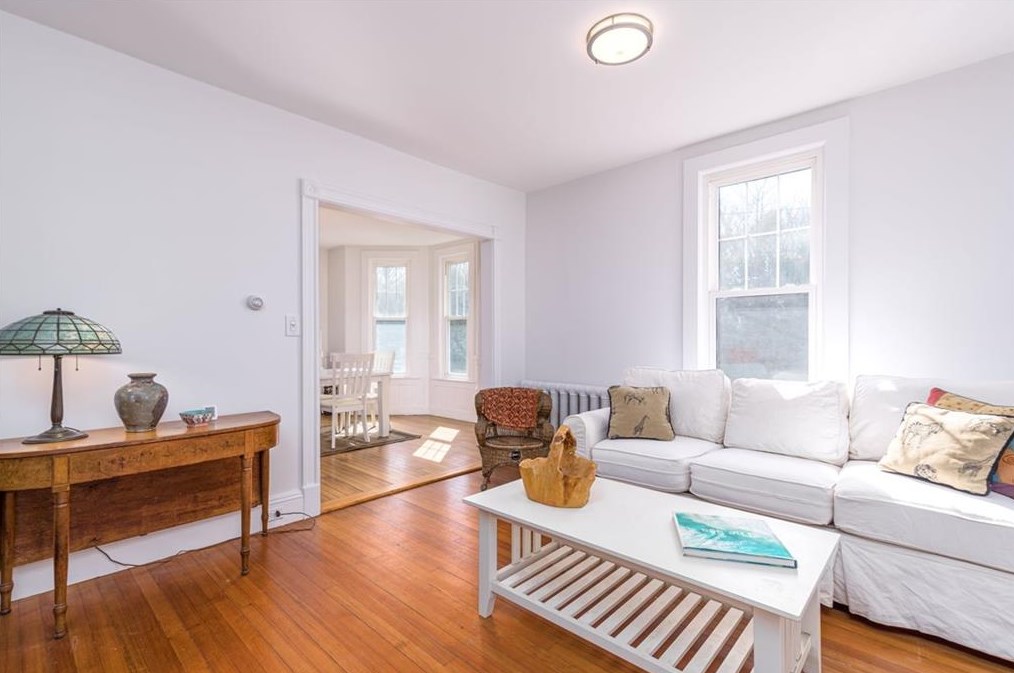 5 Columbia Ave, Jamestown RI  02835-1307 exterior