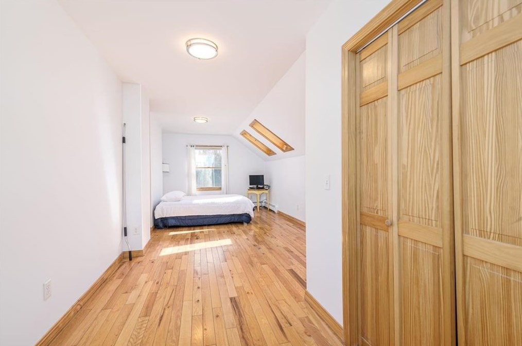 5 Columbia Ave, Jamestown RI  02835-1307 exterior