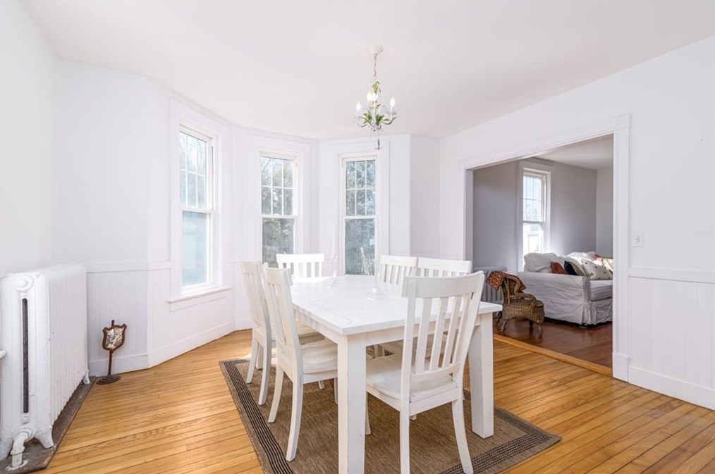 5 Columbia Ave, Jamestown RI  02835-1307 exterior