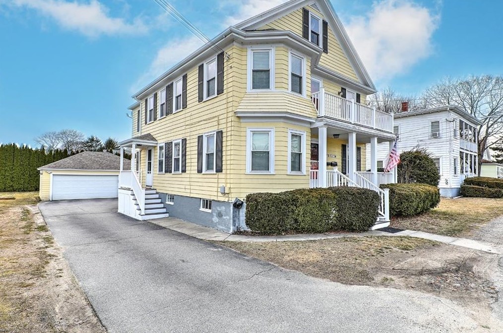 509 Middle Hwy, Barrington, RI 02806