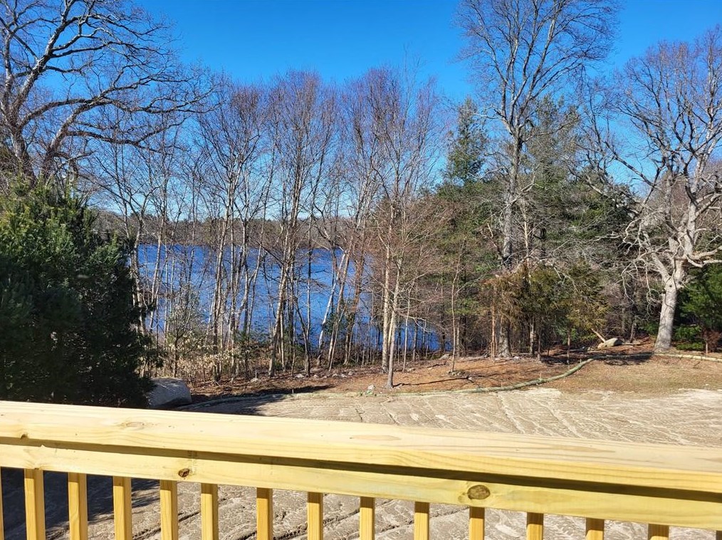 51 Hornbeam Rd, Coventry, RI 02816