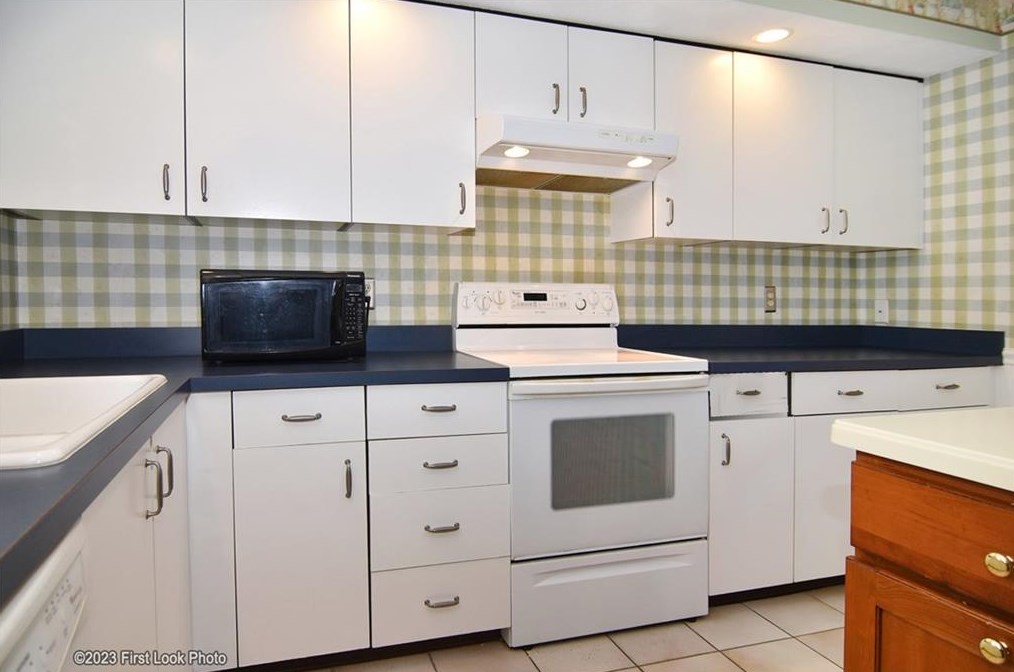 2970 Mendon Rd #146, Cumberland, RI 02864