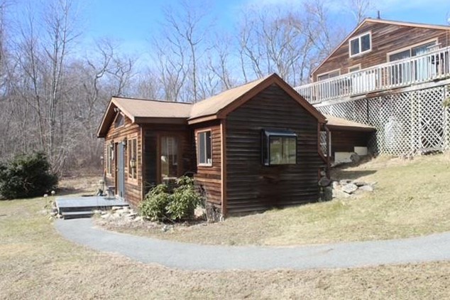 139 Tucker St, Glocester, RI 02814