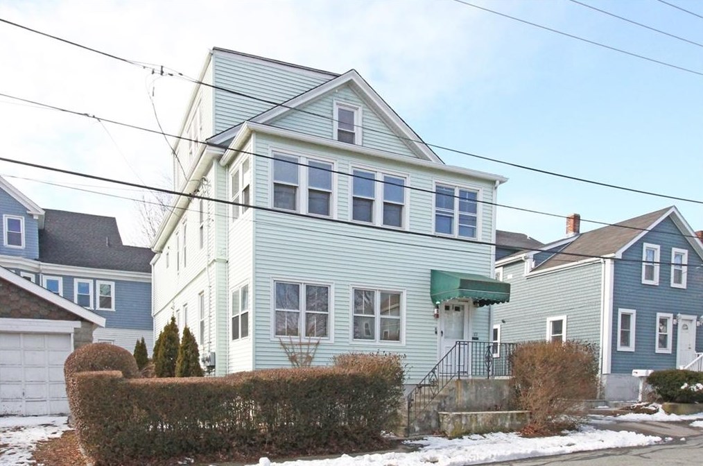 65 Friendship St #1, Middletown, RI 02840