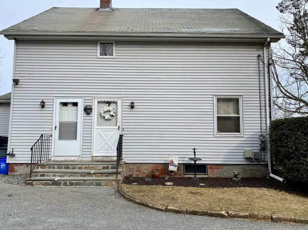 249 Morgan Ave, Providence, RI 02919