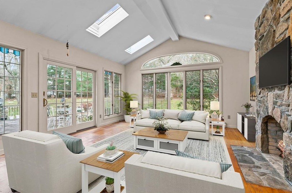 175 Woodville Alton Rd, Richmond RI  02832-2421 exterior