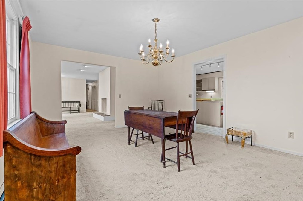 175 Woodville Alton Rd, Richmond RI  02832-2421 exterior