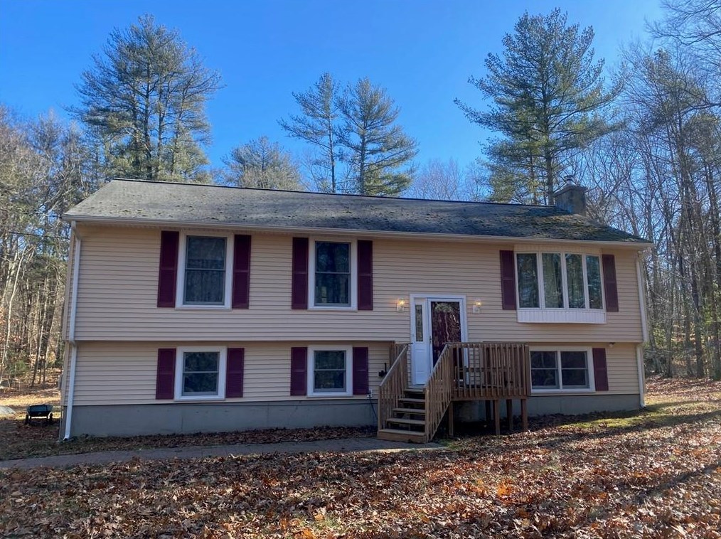 54 John Potter Rd, West Greenwich, RI 02817