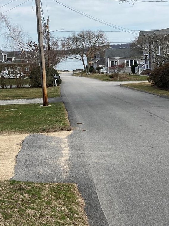 56 King Philip Rd, South Kingstown, RI 02882