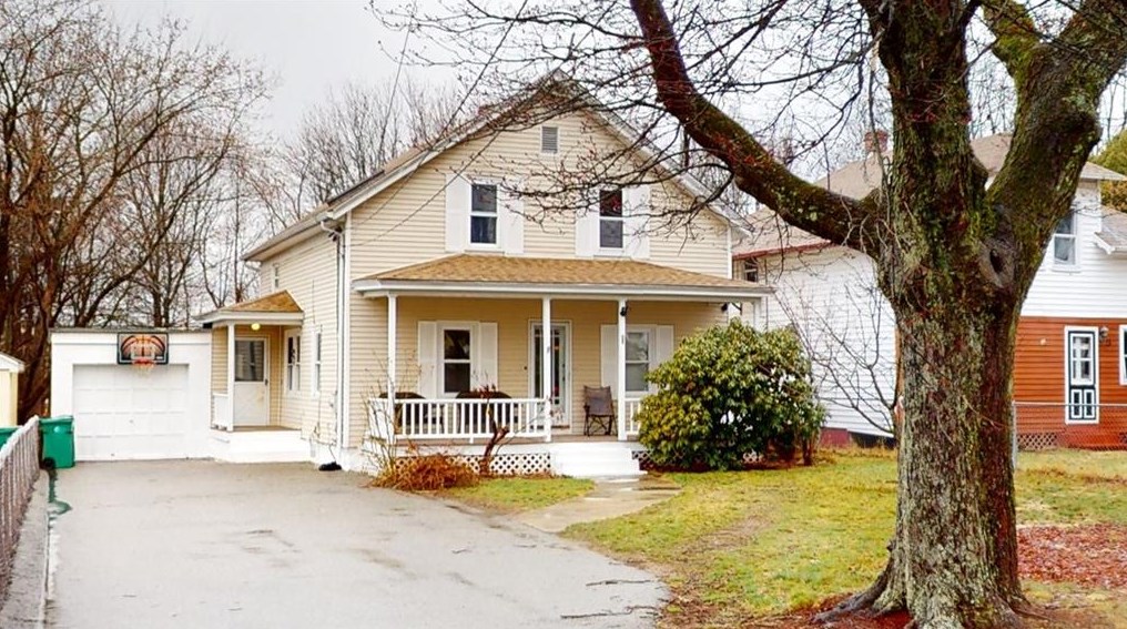 33 Rodman St, Woonsocket, RI 02895