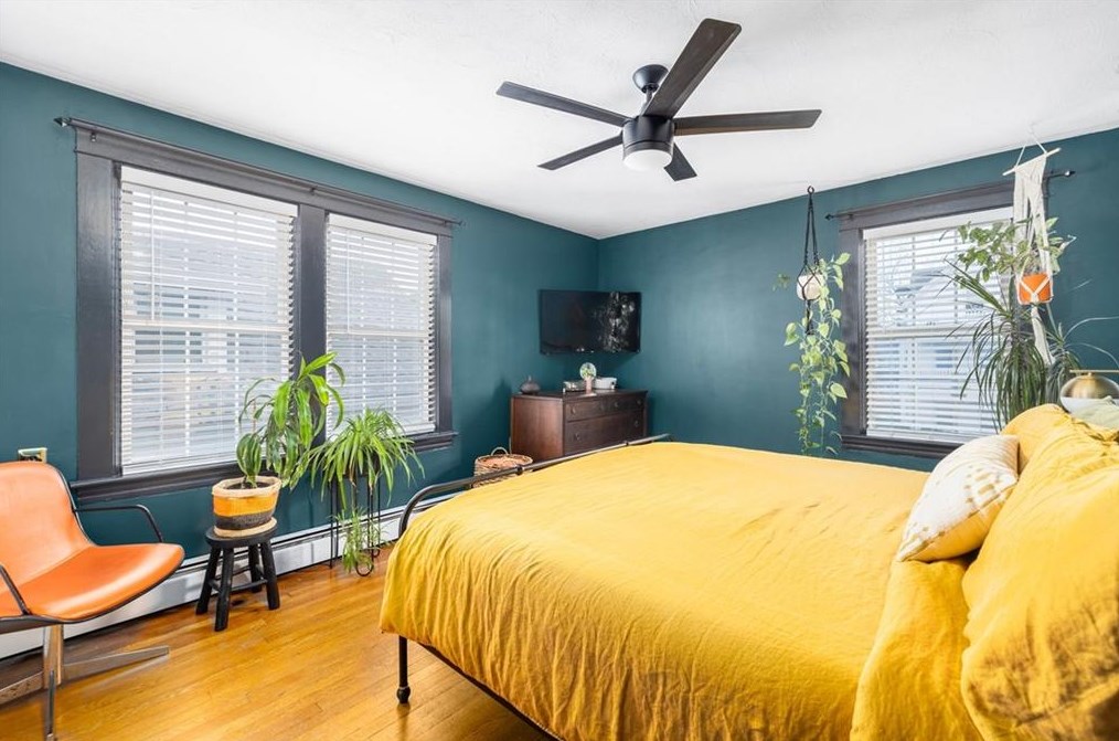 95 Oakland Ave, Cranston RI  02910-4514 exterior