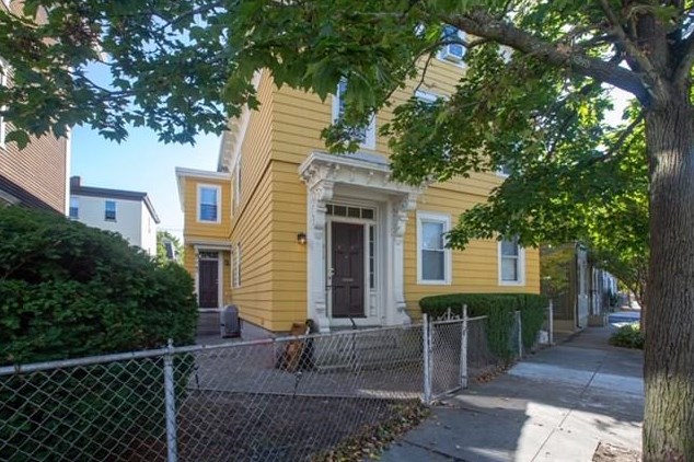 212 Carpenter St #2, Providence, RI 02903