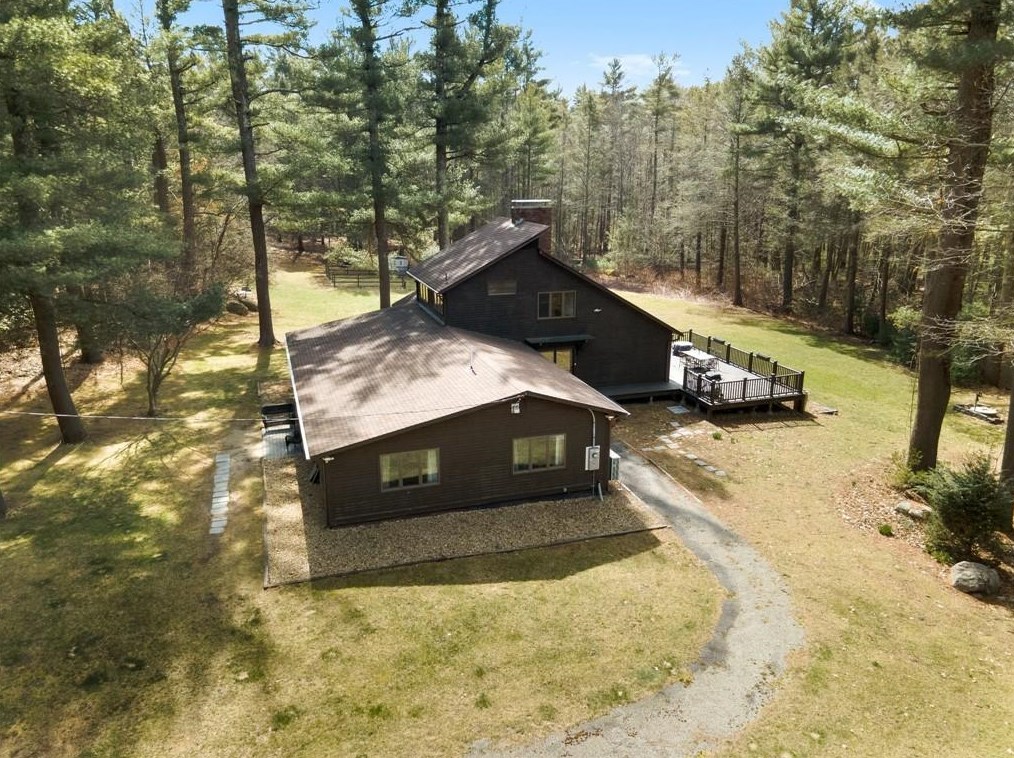 100 Foster Center Rd, Scituate RI  02825-1327 exterior