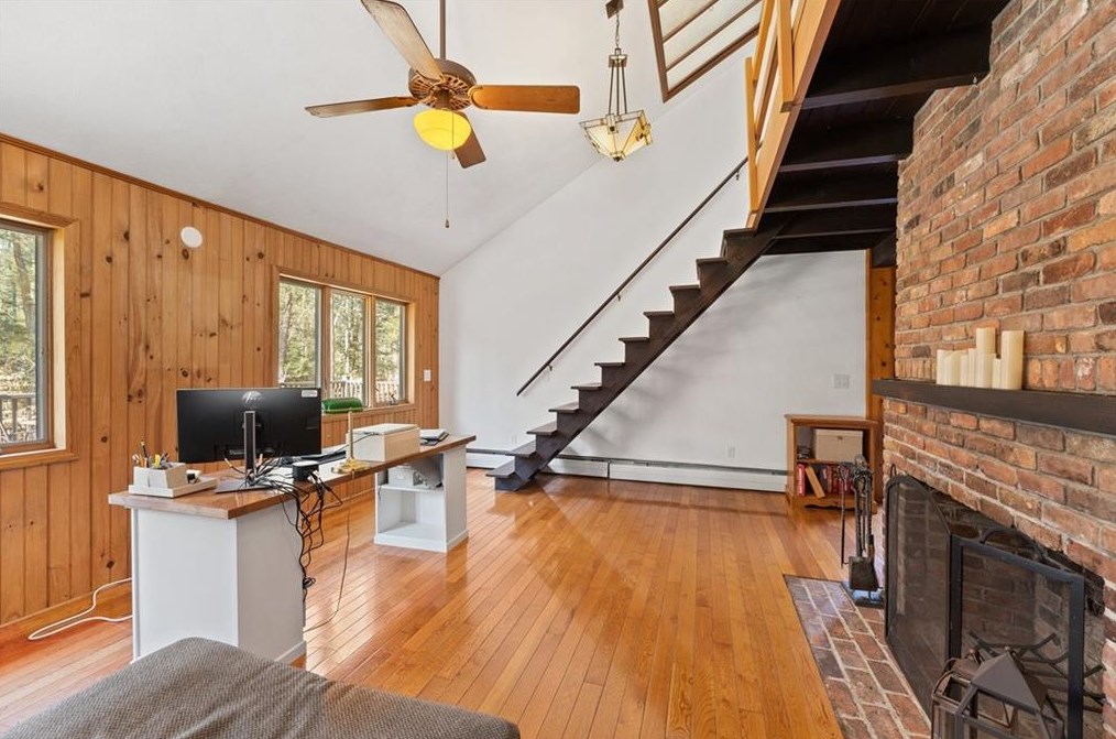 100 Foster Center Rd, Scituate RI  02825-1327 exterior