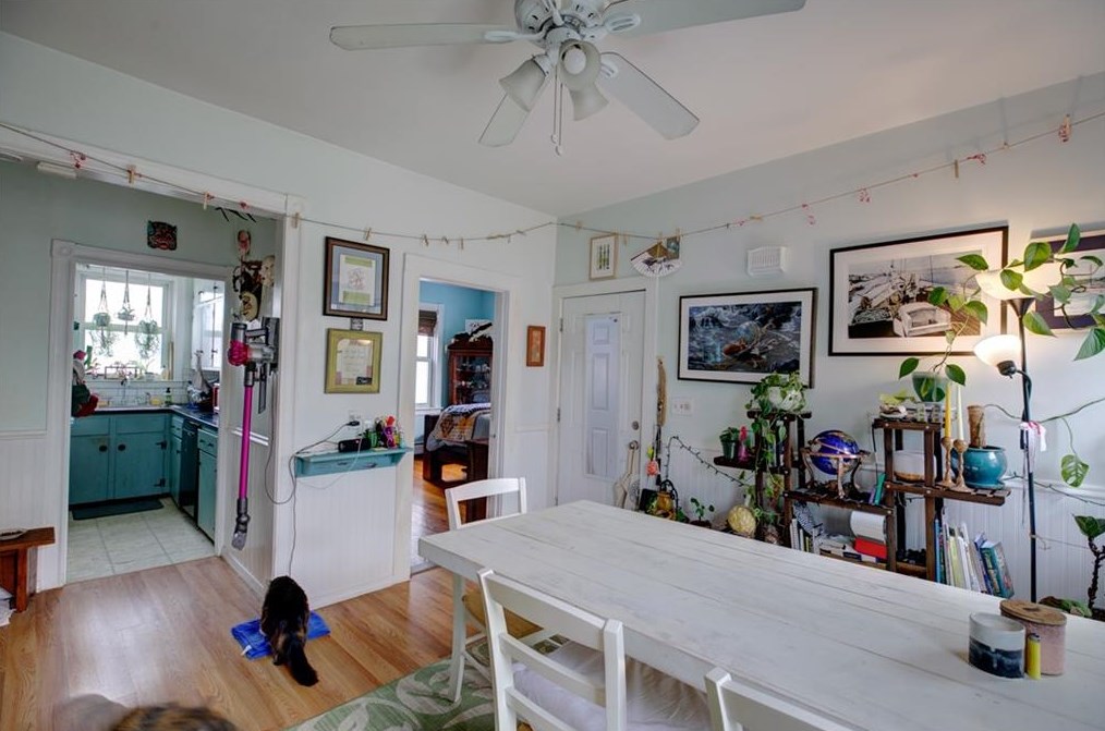 37 Prospect St, Bristol RI 02809-3134 exterior