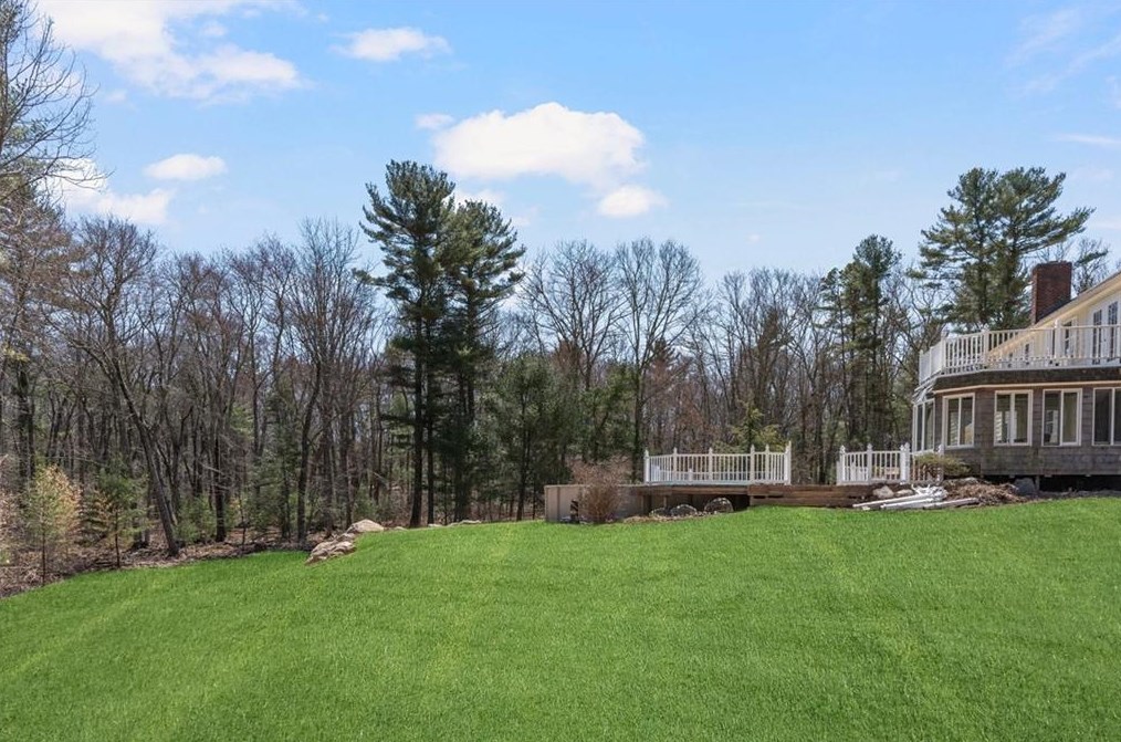 1928 Victory Hwy, Coventry, RI 02816