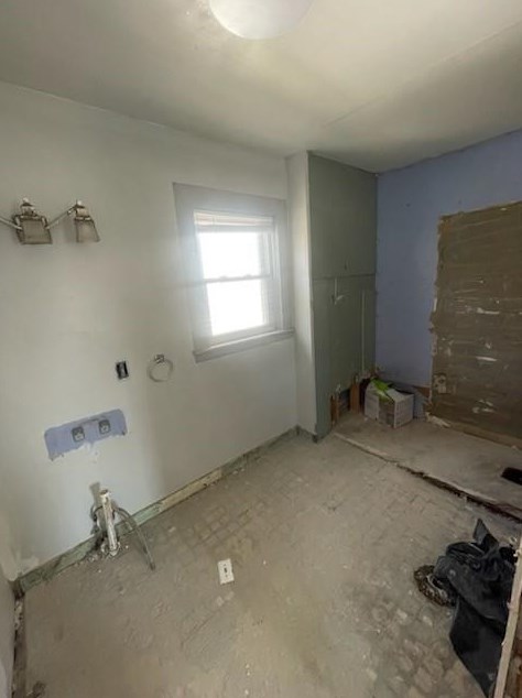 17 Standard Ave, West Warwick RI  02893-3827 exterior