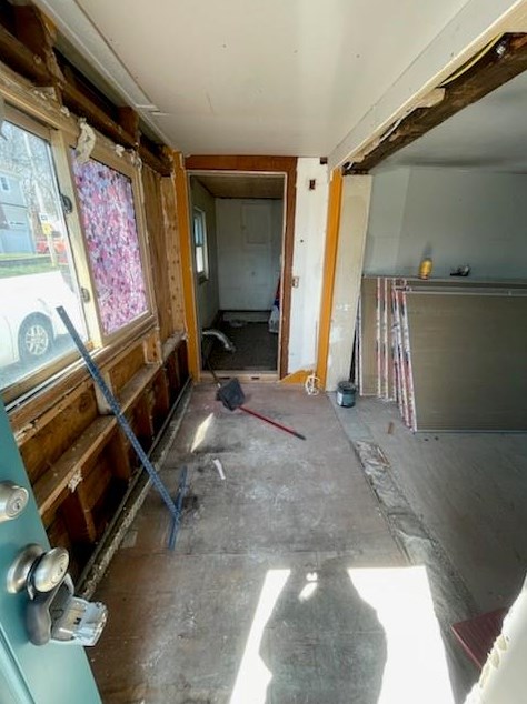 17 Standard Ave, West Warwick RI  02893-3827 exterior