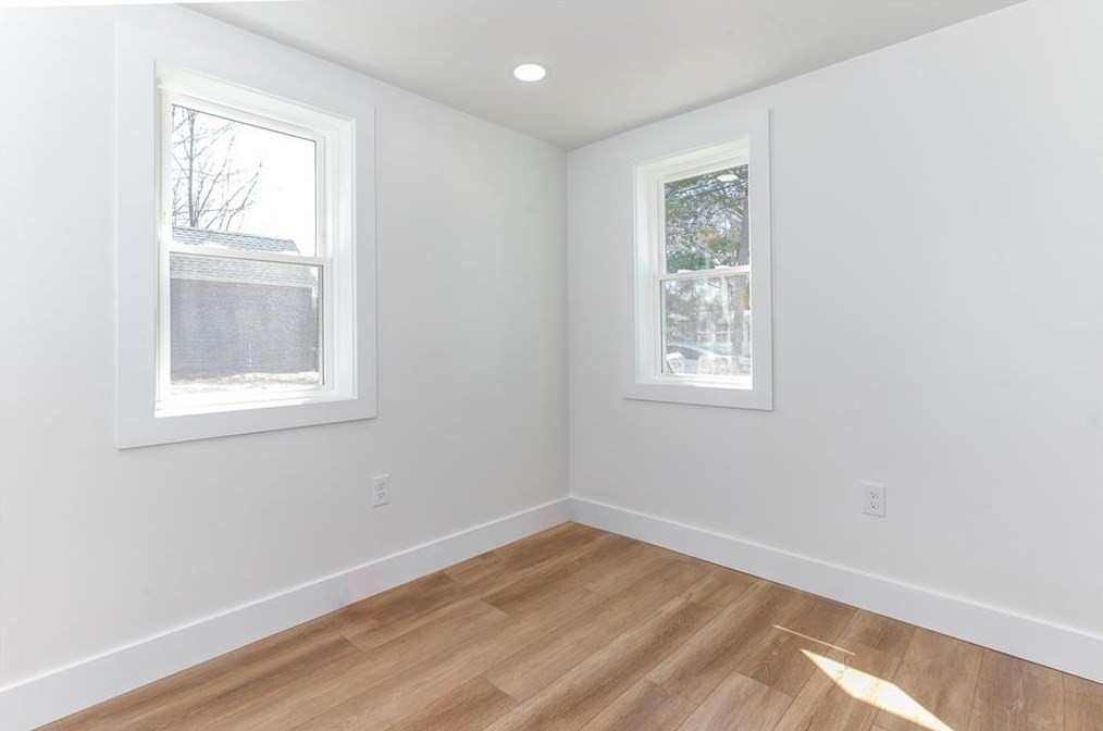 170 Brandy Brook Rd, Scituate RI  02857-2114 exterior