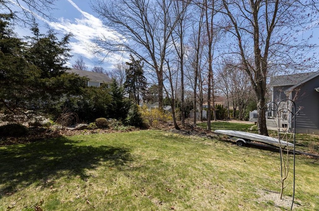 9 Ferry St, Jamestown RI  02835-2516 exterior