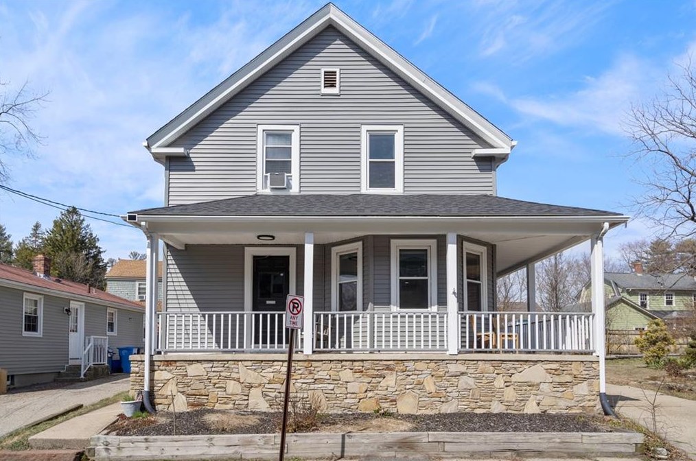 61 Tucker Ave, Providence, RI 02905