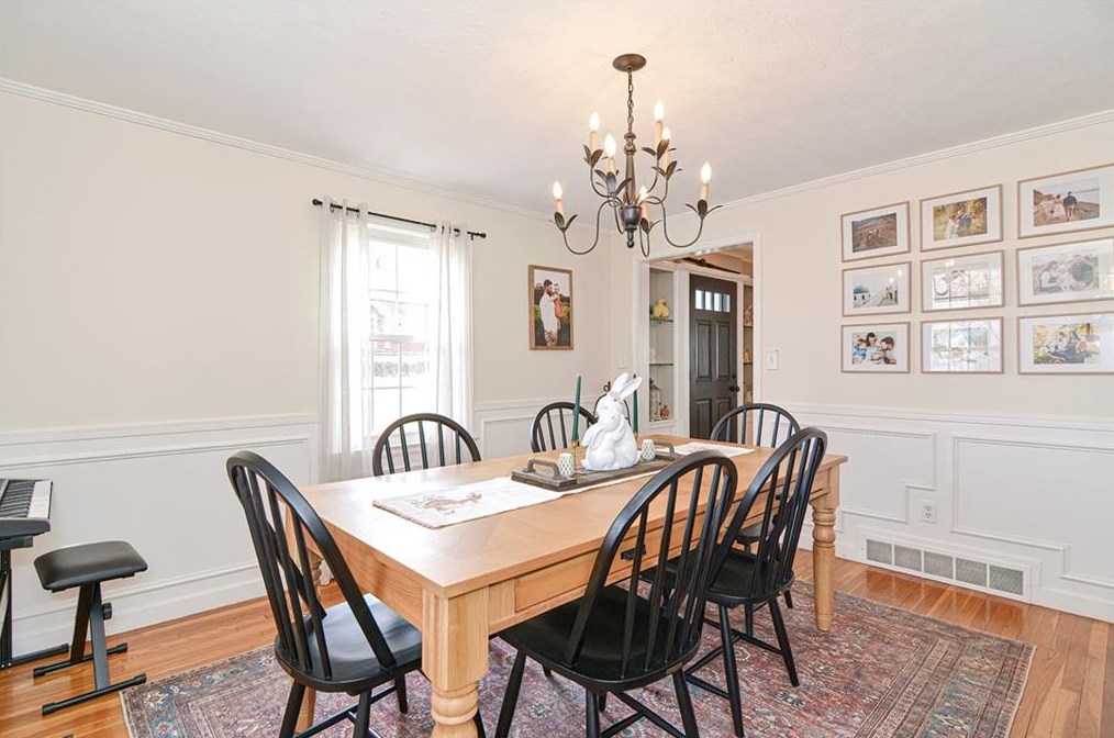 11 Maple Ave, North Smithfield RI  02824-1209 exterior