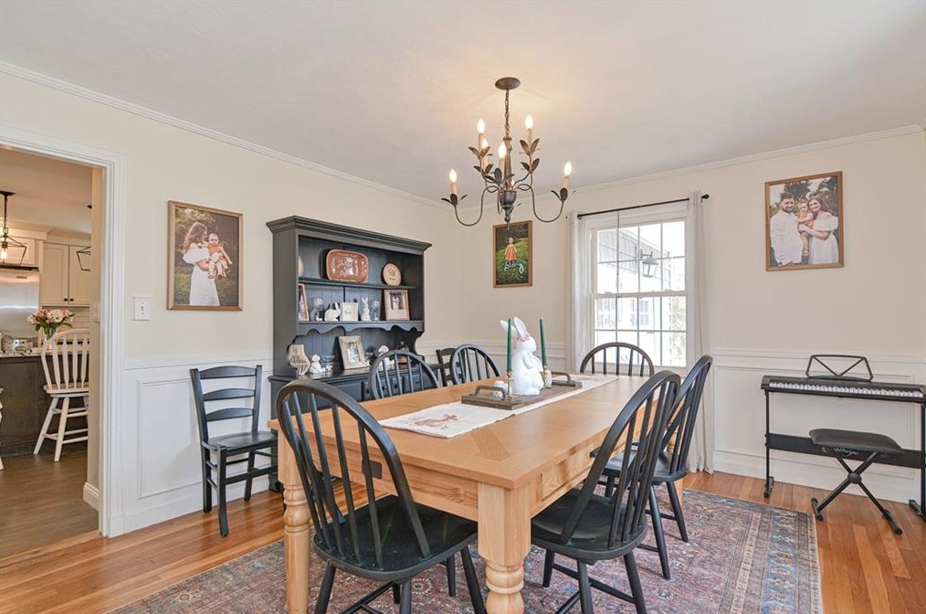 11 Maple Ave, North Smithfield RI  02824-1209 exterior