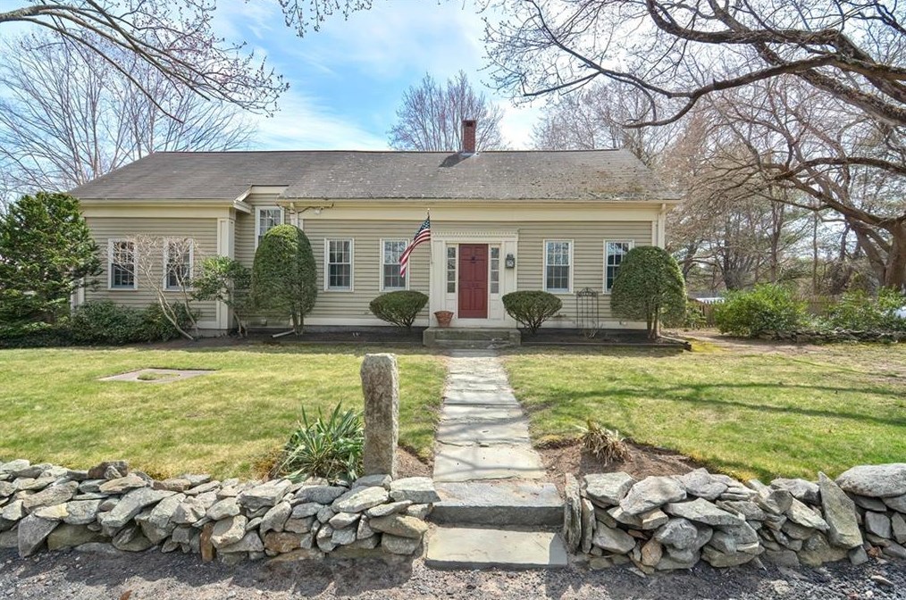 235 Sneech Pond Rd, Cumberland, RI 02864