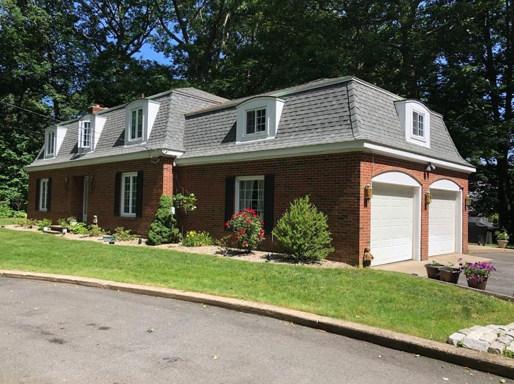 290 E Greenwich Ave, West Warwick, RI 02893