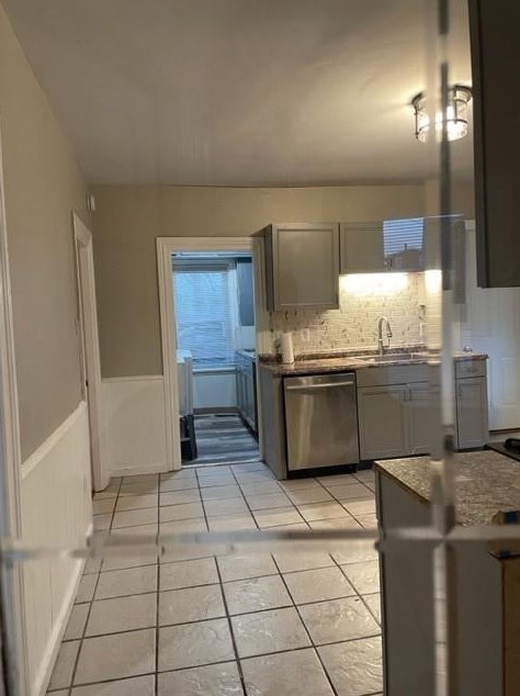 47 Star St, Pawtucket, RI 02860