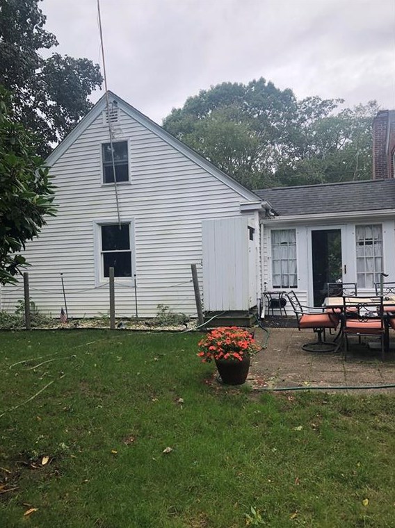 10 Isabelle Dr, South Kingstown, RI 02882