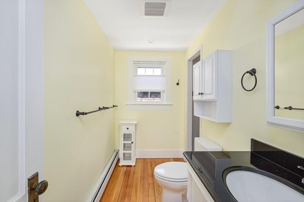 6 Coronado St, Jamestown RI  02835-1229 exterior