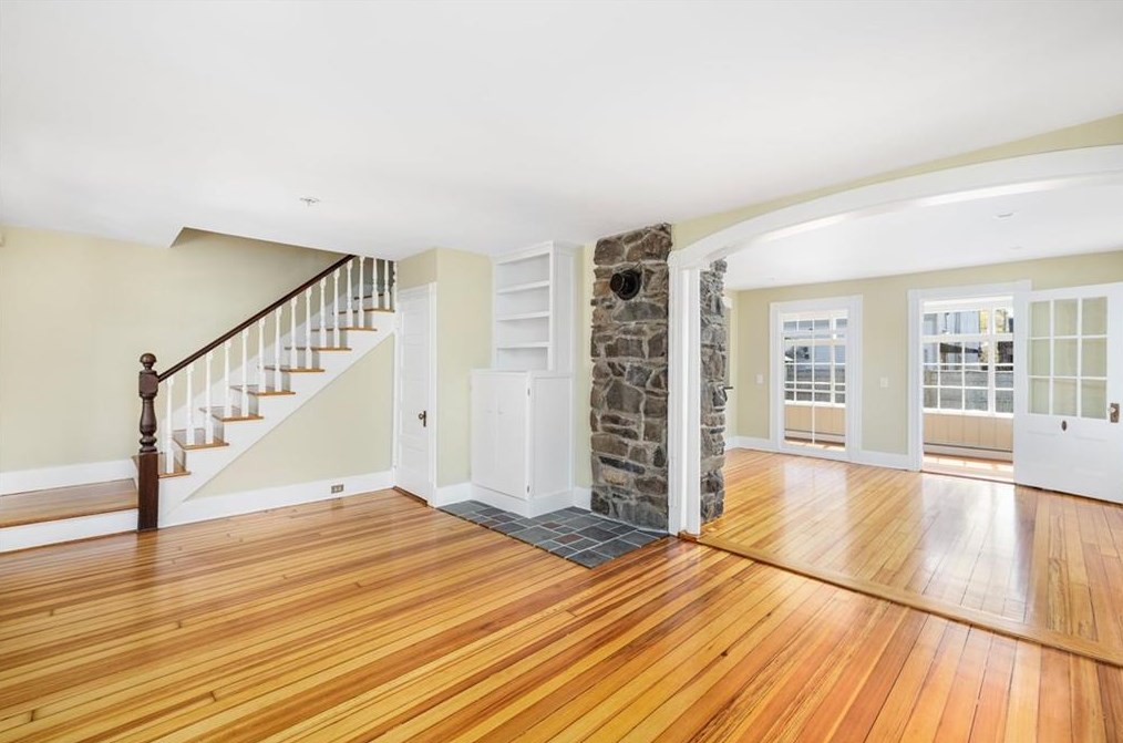 6 Coronado St, Jamestown RI  02835-1229 exterior