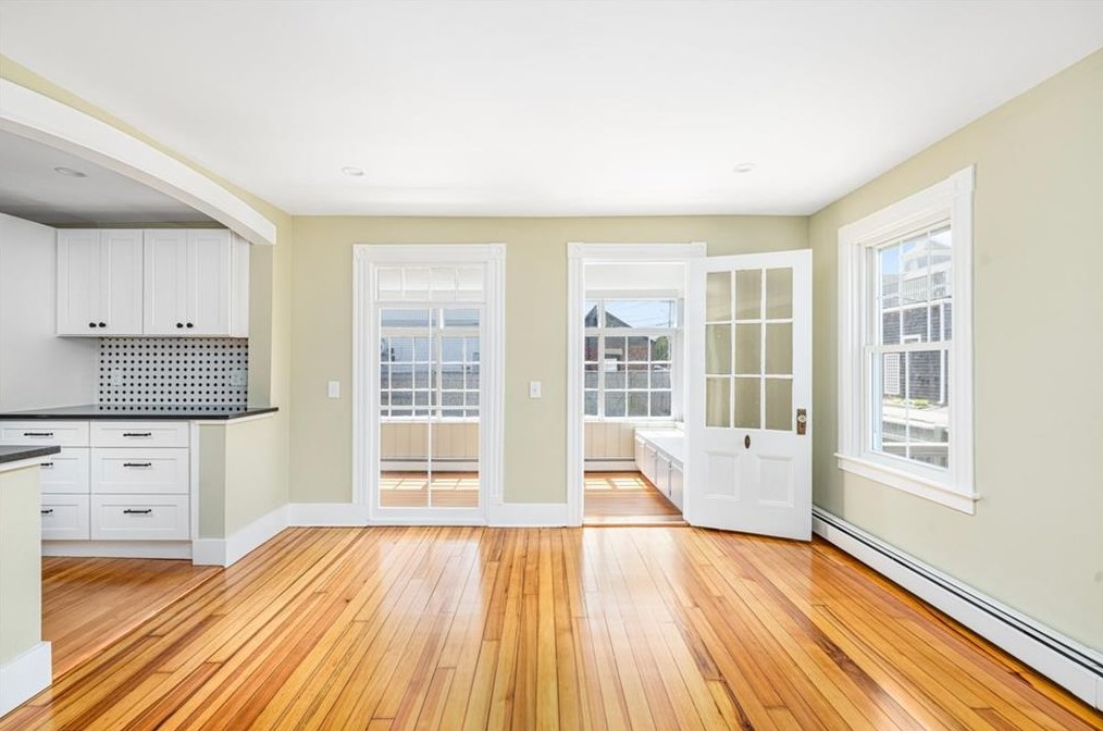 6 Coronado St, Jamestown RI  02835-1229 exterior