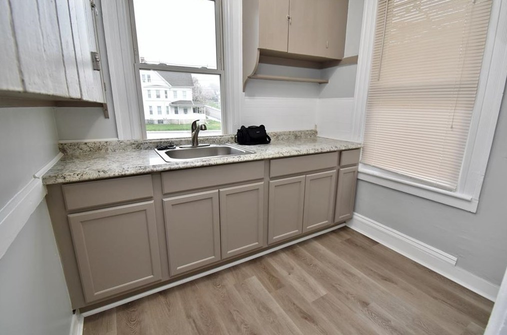 1 Summer St, Westerly, RI 02891