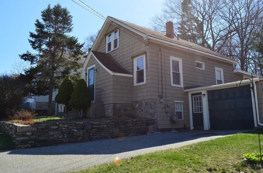 219 Joffre Ave, Woonsocket, RI 02895