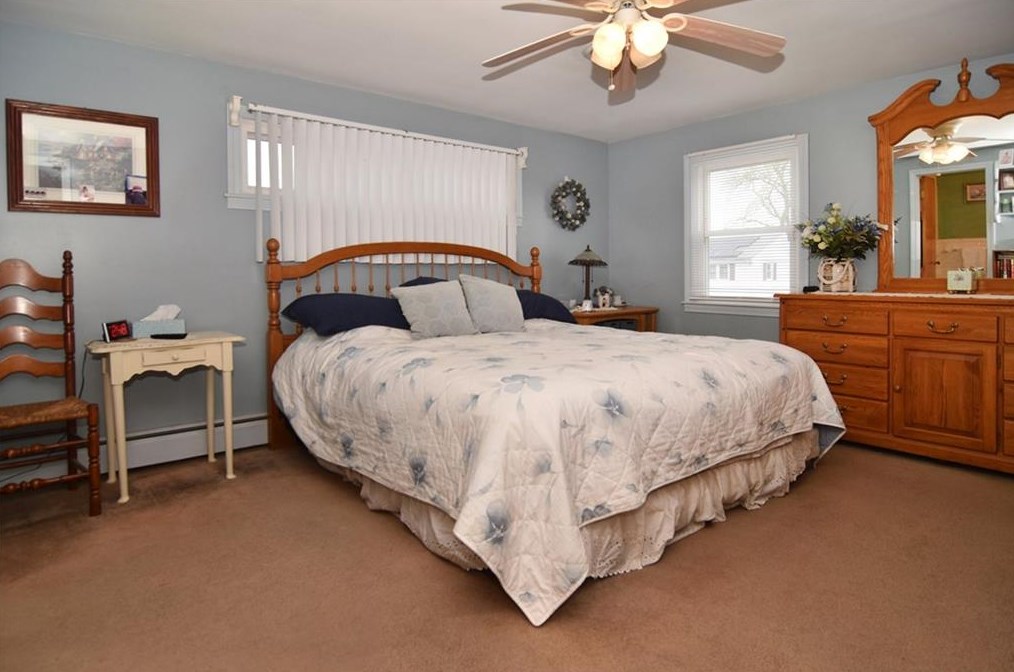 20 Fairbanks Ave, East Providence RI  02914-1914 exterior