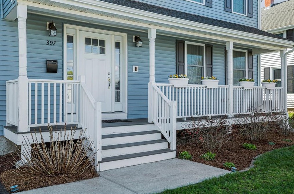 397 Kenyon Ave, Pawtucket, RI 02861 exterior