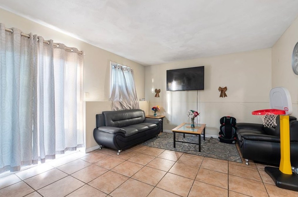 200 Manville Hill Rd #b25, Cumberland, RI 02864