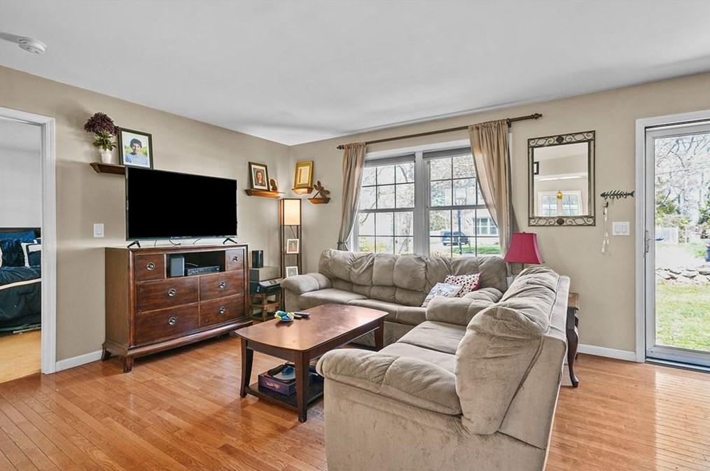 57 Hayden Ave, Tiverton, RI 02878