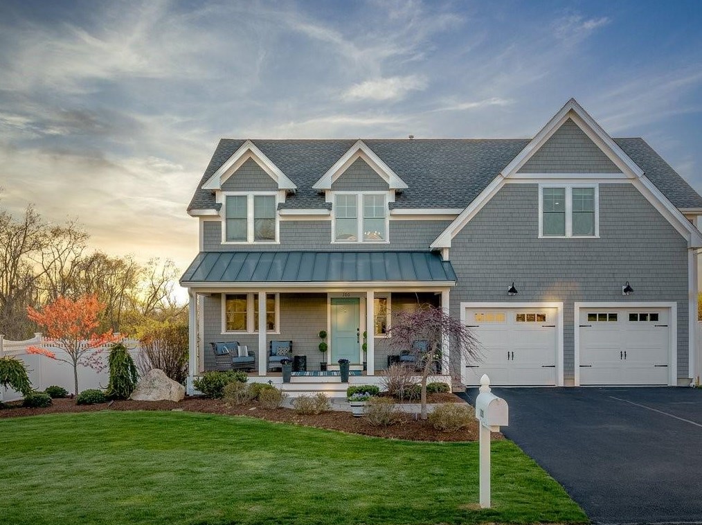 100 Greystone Ter, Portsmouth, RI 02871
