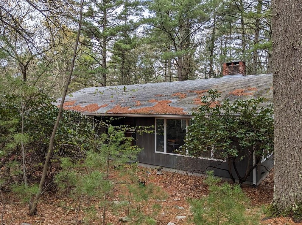 33 Slavin Path, Glocester, RI 02814