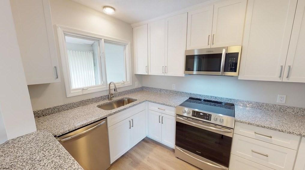 45 Stone Trail #a, Providence, RI 02904