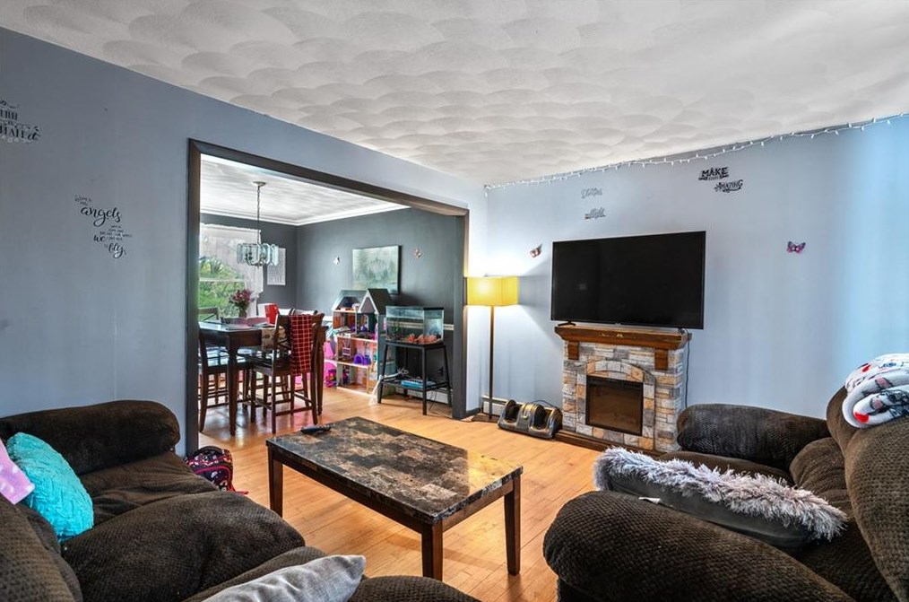 34 Tartaglia St, Providence, RI 02919
